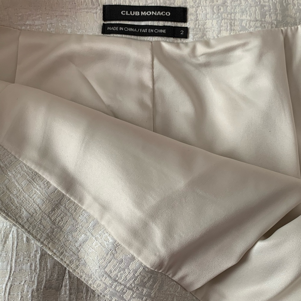 Club Monaco skirt - Picture 3 of 6